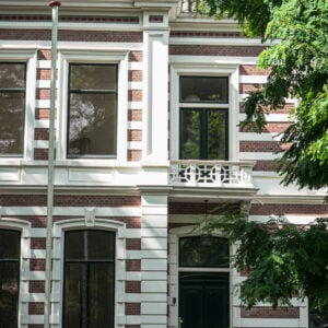 Monumentenglas