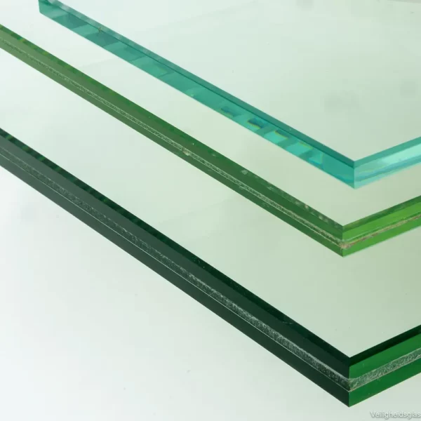 Gehard en gelaagd veiligheidsglas